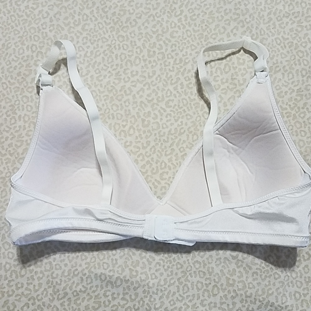 Ⓜ️Bra Bundle - Picture 4 of 8